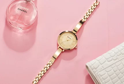 Curren C9012L Quartz Women's Watch Price in Pakistan